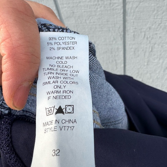 PinkBlush maternity jeans - Picture 4 of 5